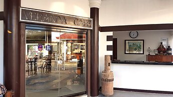 Veranda Suites and Restaurant