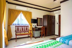 Veranda Suites and Restaurant