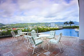 EON Centennial Soho Hotel