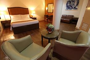 EON Centennial Plaza Hotel