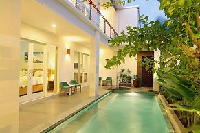 Apple Suite Apartment