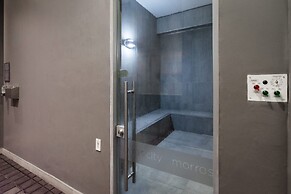 Adlas Condo by the Beach