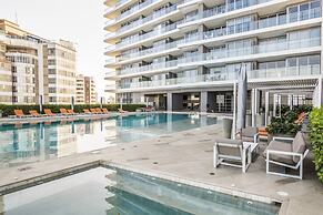 Adlas Condo by the Beach