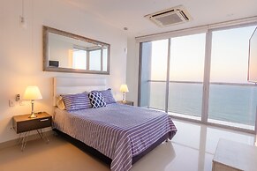 Adlas Condo by the Beach