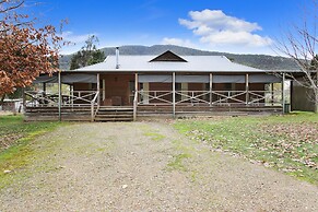 Stoney Creek - On Morses Creek Road