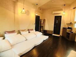 Xitou Bi Xue Shan Lin Homestay