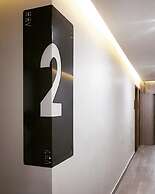 Royal Dragon Boutique Hotel