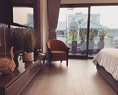 Royal Dragon Boutique Hotel