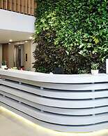 Royal Dragon Boutique Hotel