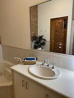 Coastal Waters Motor Inn