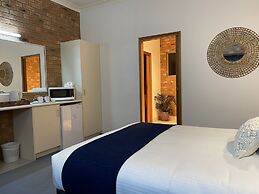 Coastal Waters Motor Inn