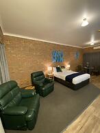 Coastal Waters Motor Inn