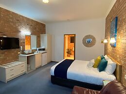 Coastal Waters Motor Inn