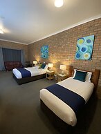 Coastal Waters Motor Inn