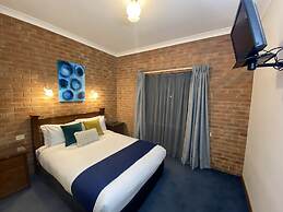 Coastal Waters Motor Inn