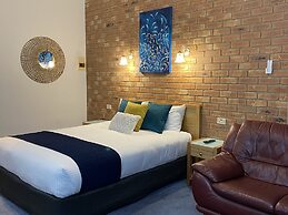 Coastal Waters Motor Inn