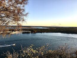 Coastal Waters Motor Inn