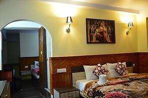 Golden Sunrise & Spa