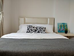 Suria Next To Desa ParkCity