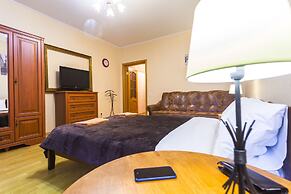 Apartment on Budapeshtskaya 7