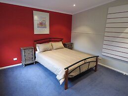 Central Holiday House at 29 Church in Cowes