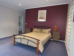 Central Holiday House at 29 Church in Cowes