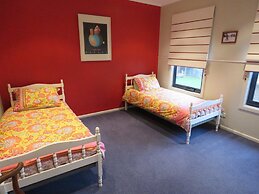 Central Holiday House at 29 Church in Cowes