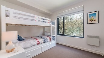 C-Scape by the Sea No.9