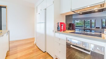 C-Scape by the Sea No.9