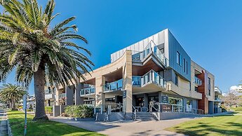 C-Scape by the Sea No.9