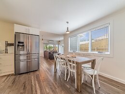 Genesta 5B House in Cowes