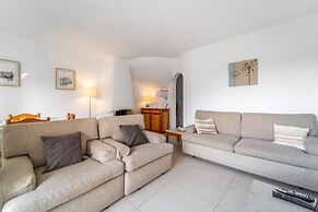 Apt. 89-A São Rafael by HelloVacations