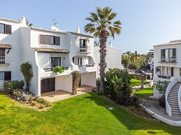 Apt. 89-A São Rafael by HelloVacations