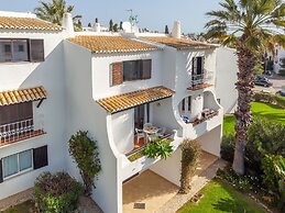 Apt. 89-A São Rafael by HelloVacations