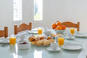 Apt. 89-A São Rafael by HelloVacations