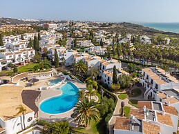 Apt. 89-A São Rafael by HelloVacations