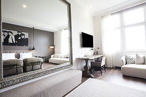 Quentin XL Potsdamer Platz Hotel