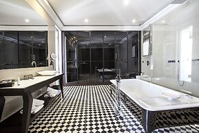 Quentin XL Potsdamer Platz Hotel