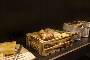 Quentin XL Potsdamer Platz Hotel