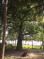 Oceanic Bay Hotel & Resort