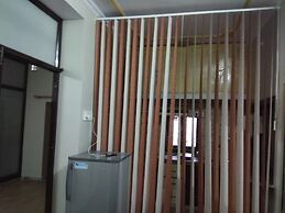 Hotel Zamarrud Palace