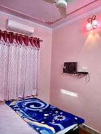 Hotel Zamarrud Palace