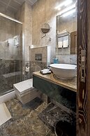 Perapolis Hotel