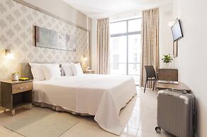 Rooms by Alexandra Hotel