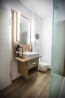 Hotel Luckys Inn GmbH