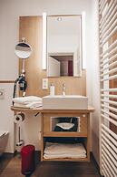 Hotel Luckys Inn GmbH