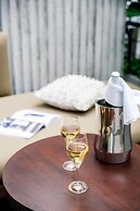 Treeline Urban Resort