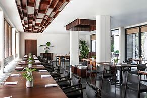 Treeline Urban Resort