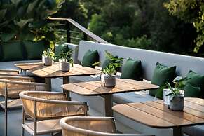 Treeline Urban Resort