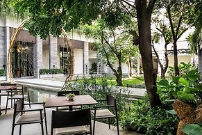 Treeline Urban Resort
